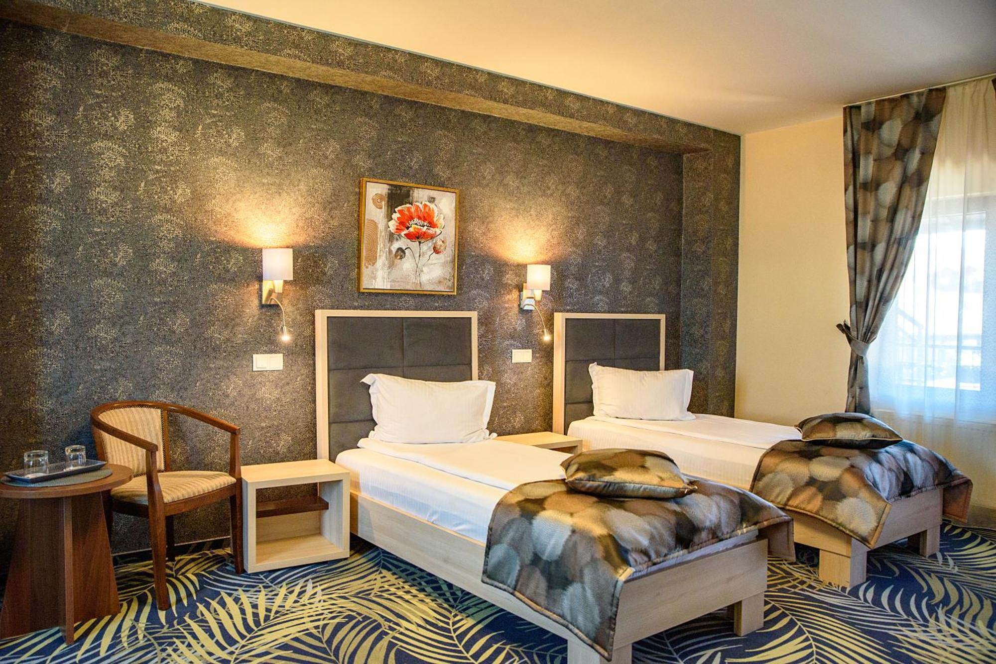 Hotel Stefani シビウ エクステリア 写真