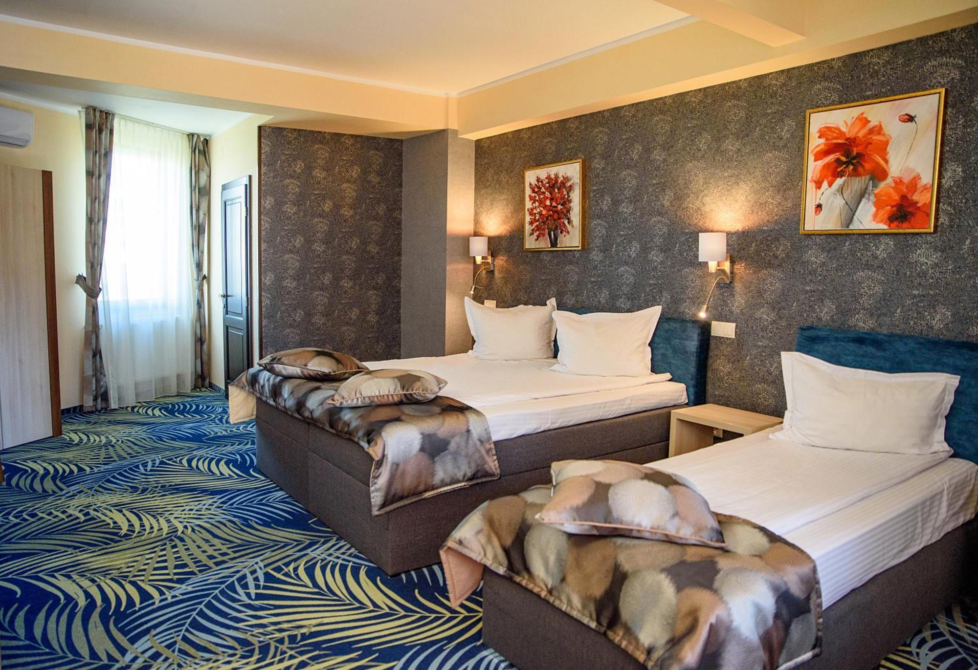 Hotel Stefani シビウ エクステリア 写真