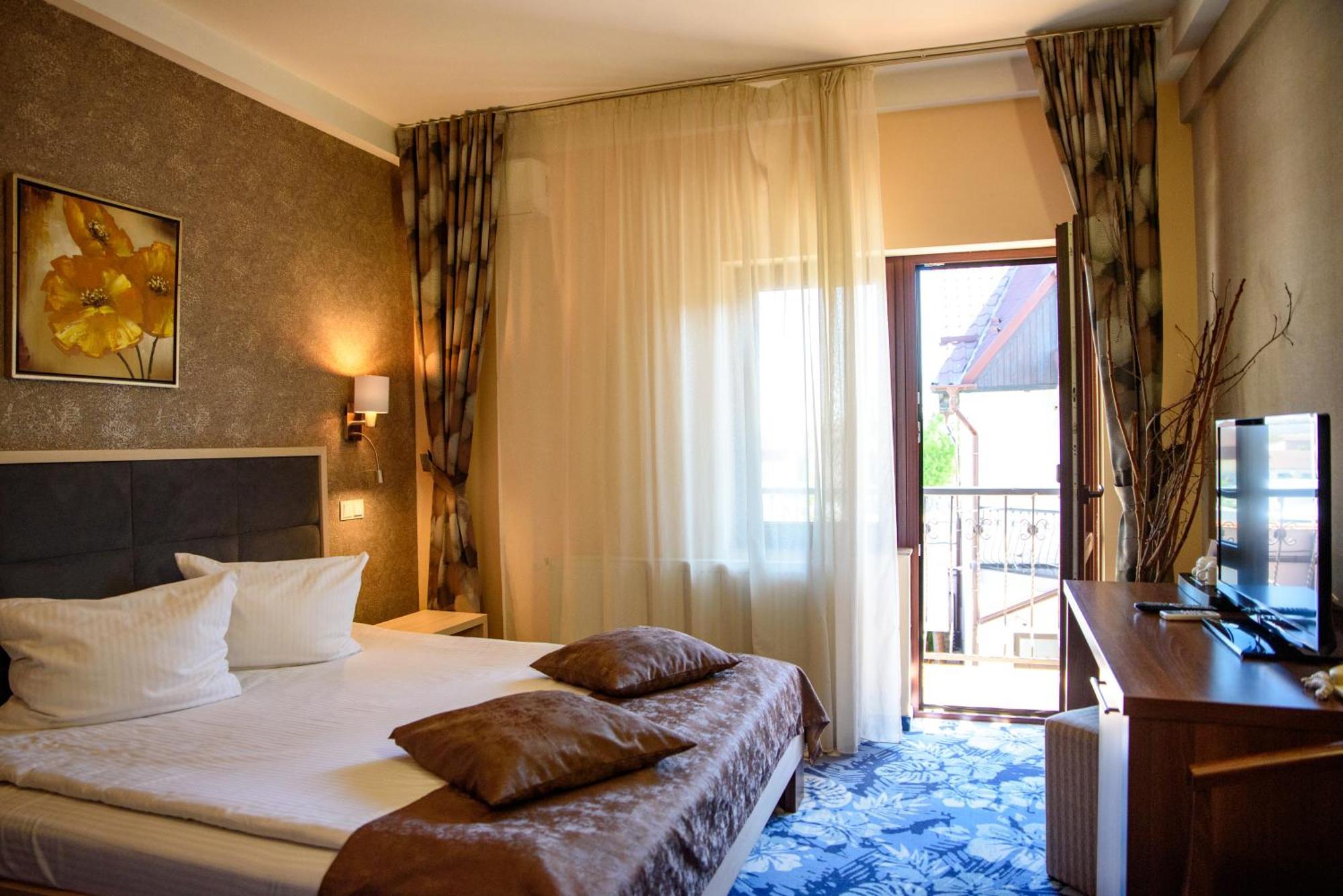 Hotel Stefani シビウ エクステリア 写真