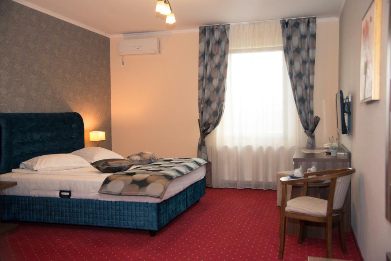 Hotel Stefani シビウ エクステリア 写真