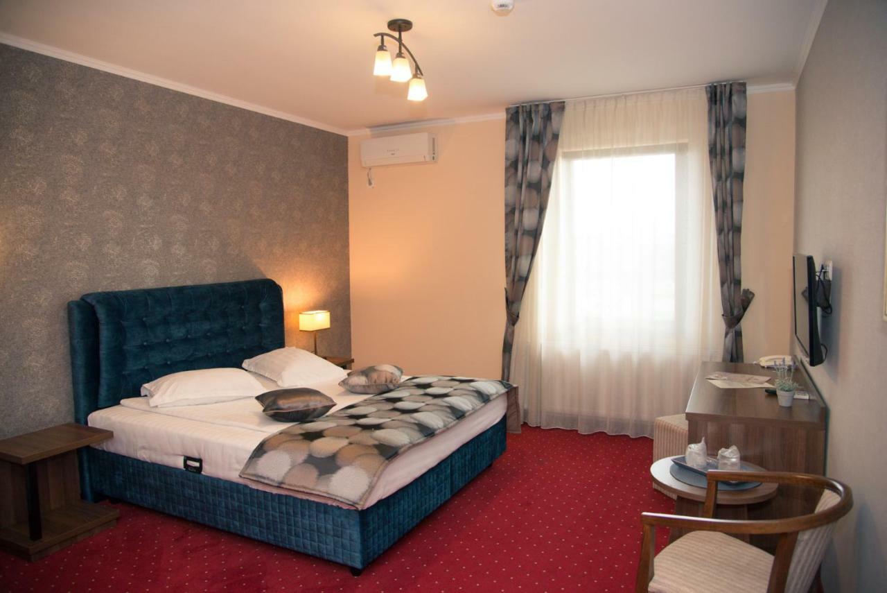 Hotel Stefani シビウ エクステリア 写真