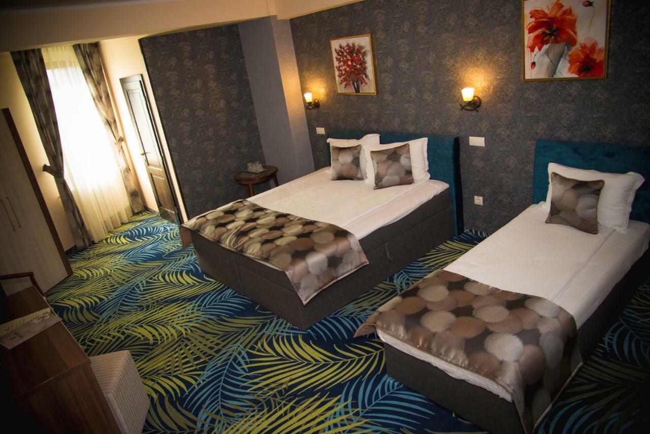 Hotel Stefani シビウ エクステリア 写真