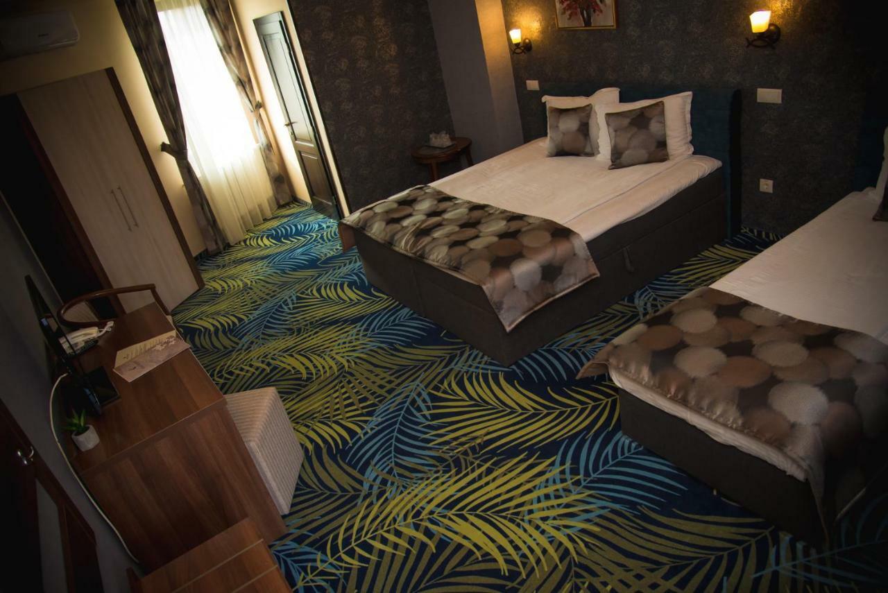 Hotel Stefani シビウ エクステリア 写真