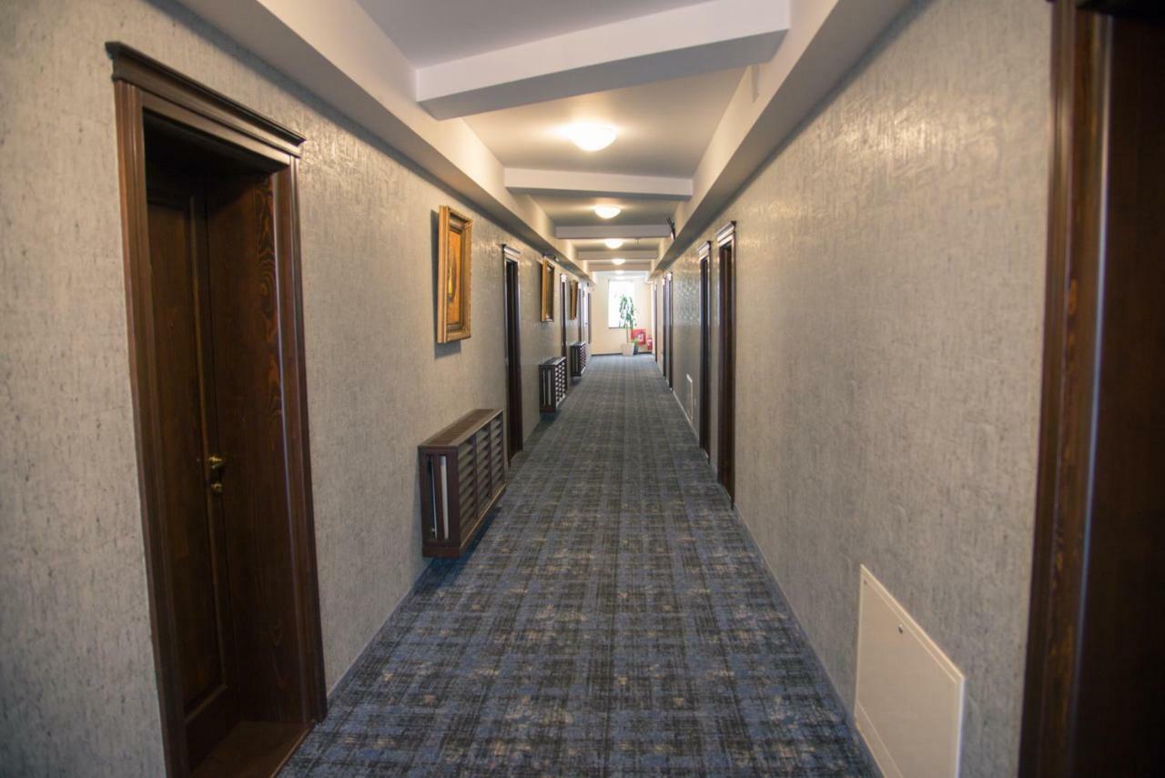 Hotel Stefani シビウ エクステリア 写真