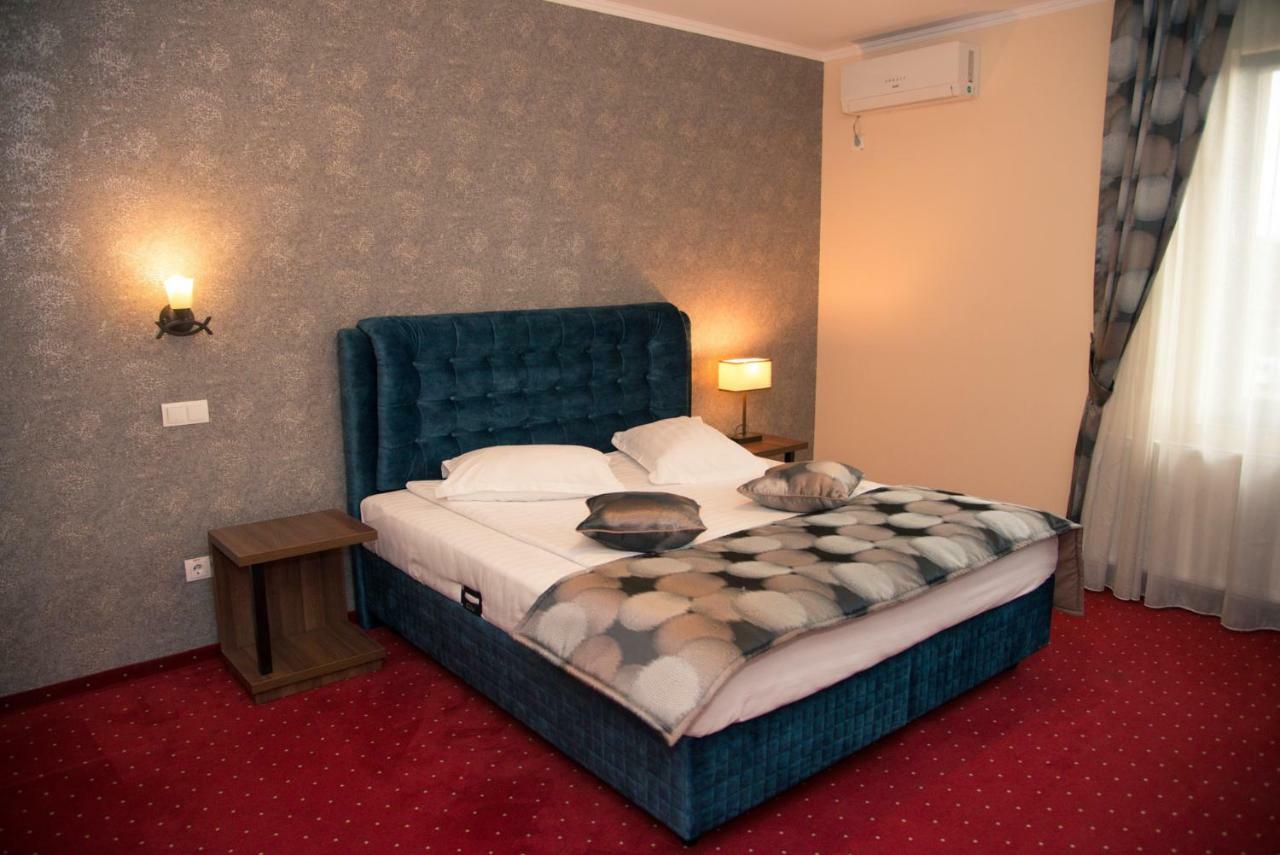 Hotel Stefani シビウ エクステリア 写真